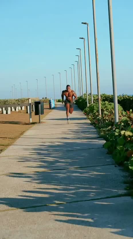 Manuel Lantigua en la primera activación de NO LIMIT